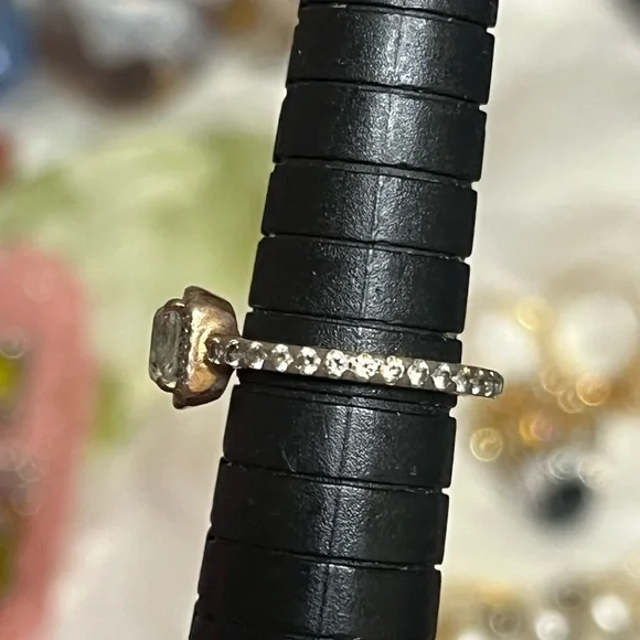 Pandora Square Sparkle Ring - Picture 13 of 14